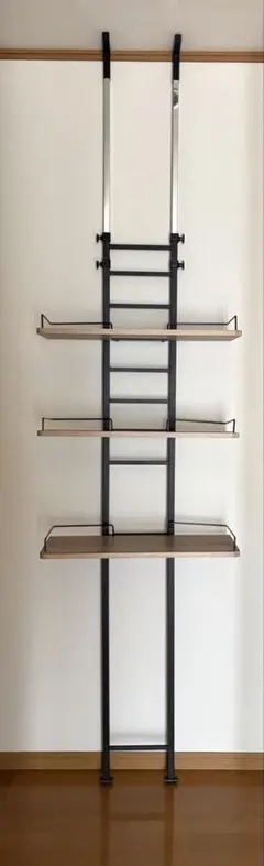 ニトリ　突っ張り　ウォールラック　maikoさま専用 ニトリ 突っ張り ウォールラック maikoさま専用 - メルカリ