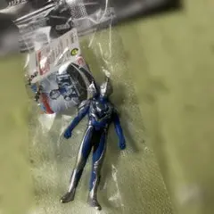 ウルトラソフビシリーズミニチュアスイングマスコット ウルトラマンゼット