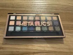Profusion METALLICS ラメアイシャドウパレット24色
