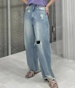 AMERI HEM FRINGE EGG DENIM PANTS ブルー 24のサムネイル