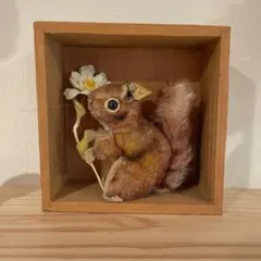 シュタイフ どんぐりを抱いたリス ヴィンテージ シュタイフ どんぐりを抱いたリス ヴィンテージ - メルカリ