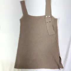 kastane ニットビスチェ　カスタネ　タンクトップのサムネイル