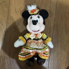 Disney Minnie Mouse ぬいぐるみ バッジ
