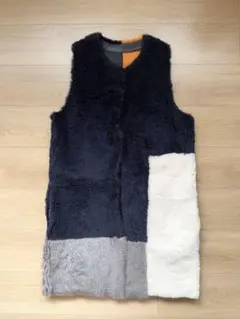 新品　22万　KARL DONOGHUE ブラックリバーシブルジレ　ム-トン　羊 新品 22万 KARL DONOGHUE ブラックリバーシブルジレ ム-トン 羊