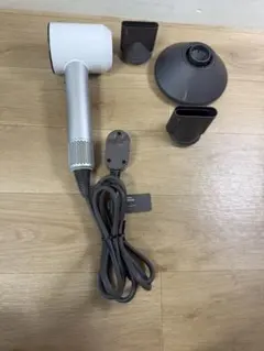 Dyson HD-01ヘアドライヤー 本体 動作確認済み - メルカリ