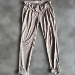 ベージュ ウエストフリル ジョガーパンツ