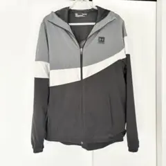 Under Armour ウィンドブレーカー M