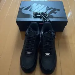 Supreme Nike Air Force 1 Low Blackのサムネイル