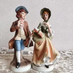 ビクトリアン風 陶器製フィギュア 男女