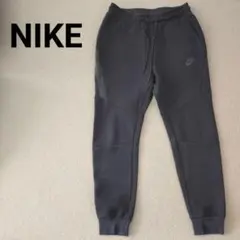 美品NIKEブラックスウェットパンツレディーススポーツS