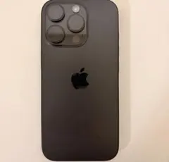 美品 iPhone16 Pro 256GB ブラックチタニウム　SIMフリー