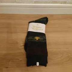 新品　ヴィヴィアンウエストウッド　靴下　　23〜24cm