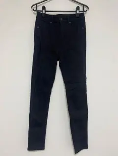 GU ブラック スキニーパンツ