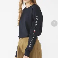 トミーヒルフィガー　ショルダーロゴロングスリーブTシャツ ロンT ブラック