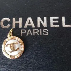 Item thumbnail for item 3c789462-87b9-41e6-af7e-9000dea226ff