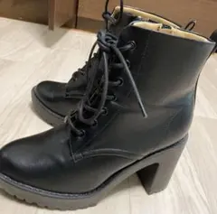 厚底ブーツ【GUとアンダーカバーコラボ】