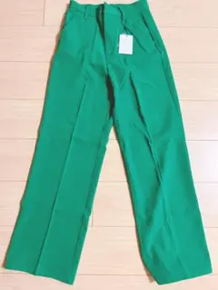 GRL センタープレスストレートパンツ