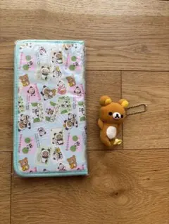 カードケース　カードホルダー　キーホルダー　リラックマ
