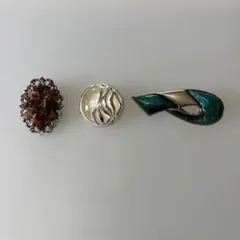 ブローチ3点セット アンティーク調 ヴィンテージアクセサリー まとめ売りのサムネイル