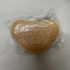 ダッフィー顔型ポーチ