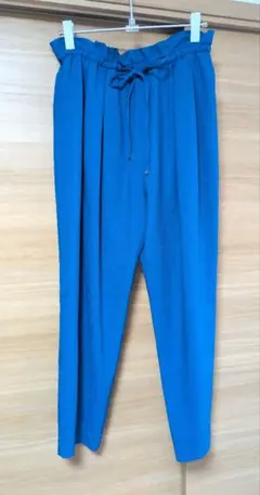 ブルー ワイドパンツ