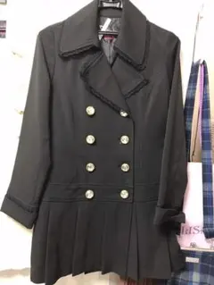 トレンチコートのサムネイル