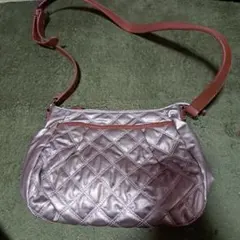 marie claire シルバー キルティング ショルダーバッグ