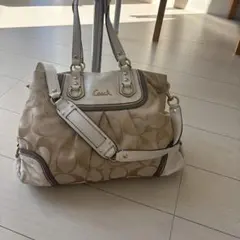 COACH シグネチャー ハンドバッグ