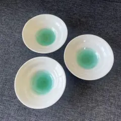 白と緑のグラデーション皿 3枚セット　エメラルドグリーン