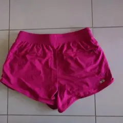UNIQLO ピンク ショートパンツ Mサイズ