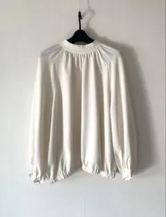 Demi Luxe BEAMS バルーンスリーブ　ギャザー　ブラウスのサムネイル