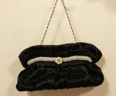 美品　axes femme サテン パーティーバッグ 黒