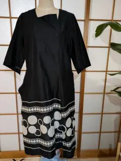 クレッシェント／黒五分袖位ワンピースのサムネイル