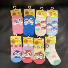 最終価格！新品♡アンパンマン♡ドキンちゃん&コキンちゃんベビー靴下8足セット