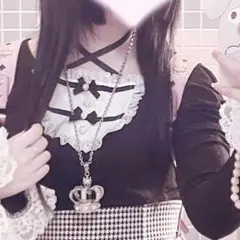 ノエミー トップス