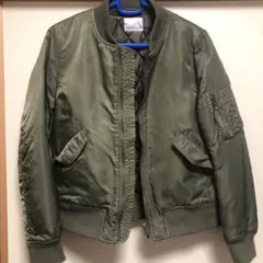 ミリタリーブルゾン　　Mサイズ　カーキのサムネイル