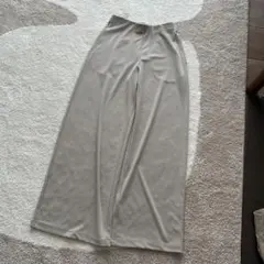 UNIQLO ユニクロ クレープジャージーストレートパンツ S