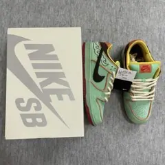 Nike SB Dunk Low Pro "Tourmaline"のサムネイル