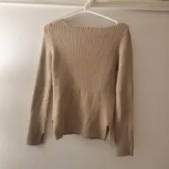 ベージュ リブ編み 長袖ニット