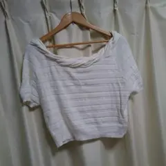 オフショルダー ニット