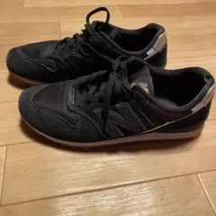 ニューバランス スニーカー