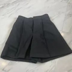 GU グレー ショートパンツ 新品未使用