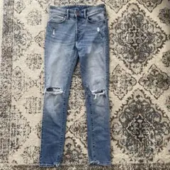ダメージ加工 スキニーデニム ライトブルー　ボタンフライ　H&M