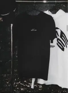 NIKE BTS コラボ Tシャツ ホワイト&ブラック セット Lサイズ - メルカリ