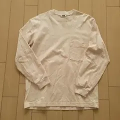 UNIQLO クリーム色 長袖Tシャツ