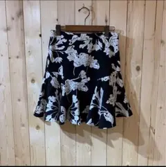 AE1376 BANANA REPUBLIC ミニスカート ホワイト×ブラック