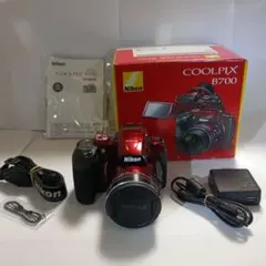 Nikon COOLPIX B700 レッド 本体のサムネイル
