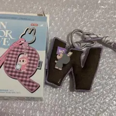 ラブブ PIN FOR LOVE イニシャル キーリングW