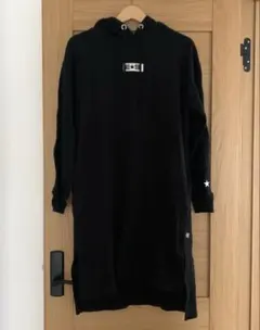 美品★コンバース　オールスター　フード付きワンピース　黒
