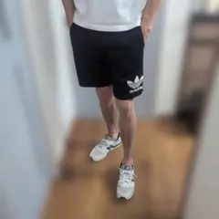 90adidas アディダス　短パン　ネイビーXL　プリントロゴ デサント製